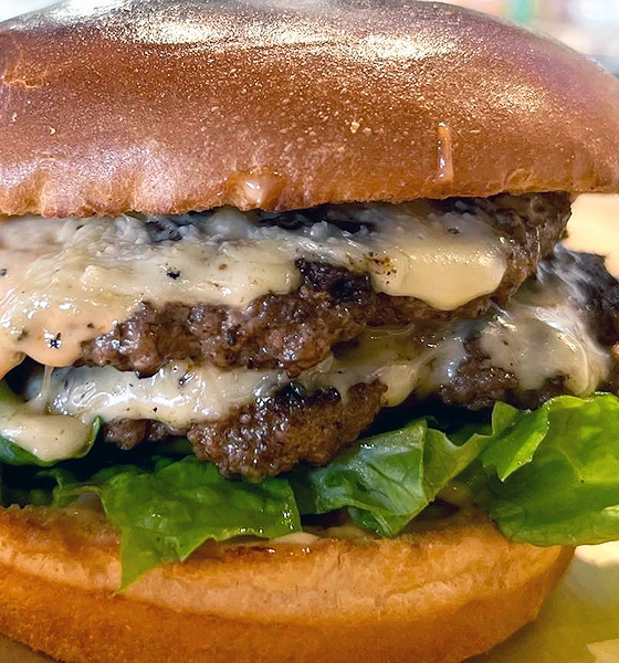 Willy's Original Smash Burgers