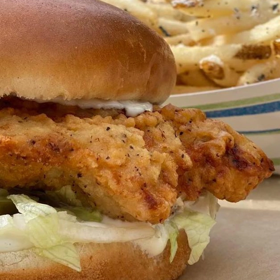 Chicken Sandwich at Willy's Original